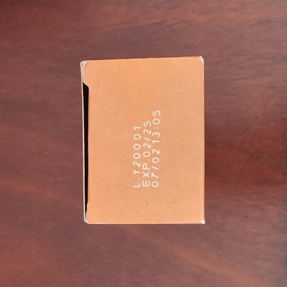 Natura Castanha Hand Cream - Picture 2 of 2